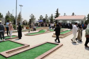 میزبانی خوب شهرداری فردوسیه از مسابقات مینی گلف هنرمندان