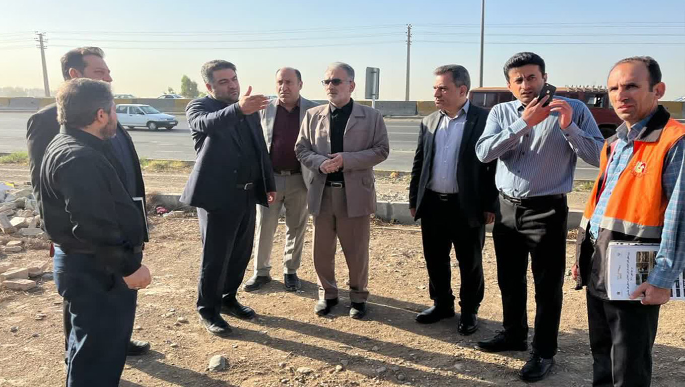 بازدید از محل احداث سایت اسكان موقت و مدیریت بحران شهرستان