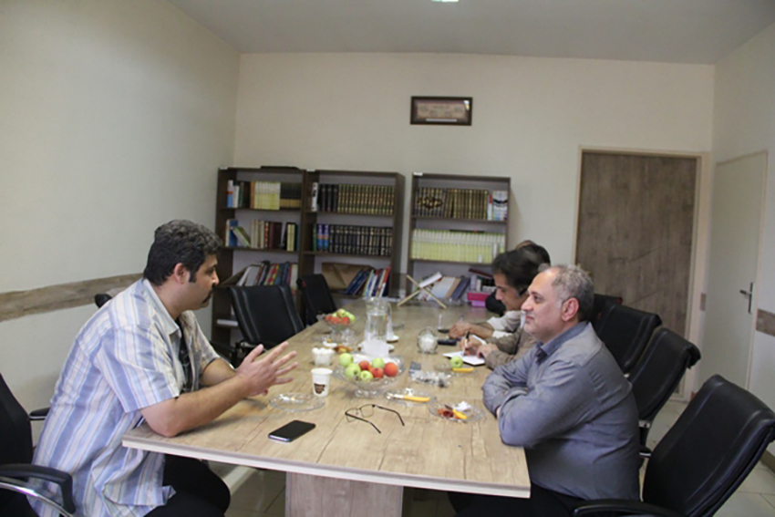 بازدید رئیس انجمن نمایش استان تهران از دفتر انجمن شهرستان ملارد