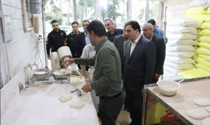 تضمین کیفیت و نرخ مصوب نان؛ فرماندار شهریار نانوایی‌ها را بازرسی کرد