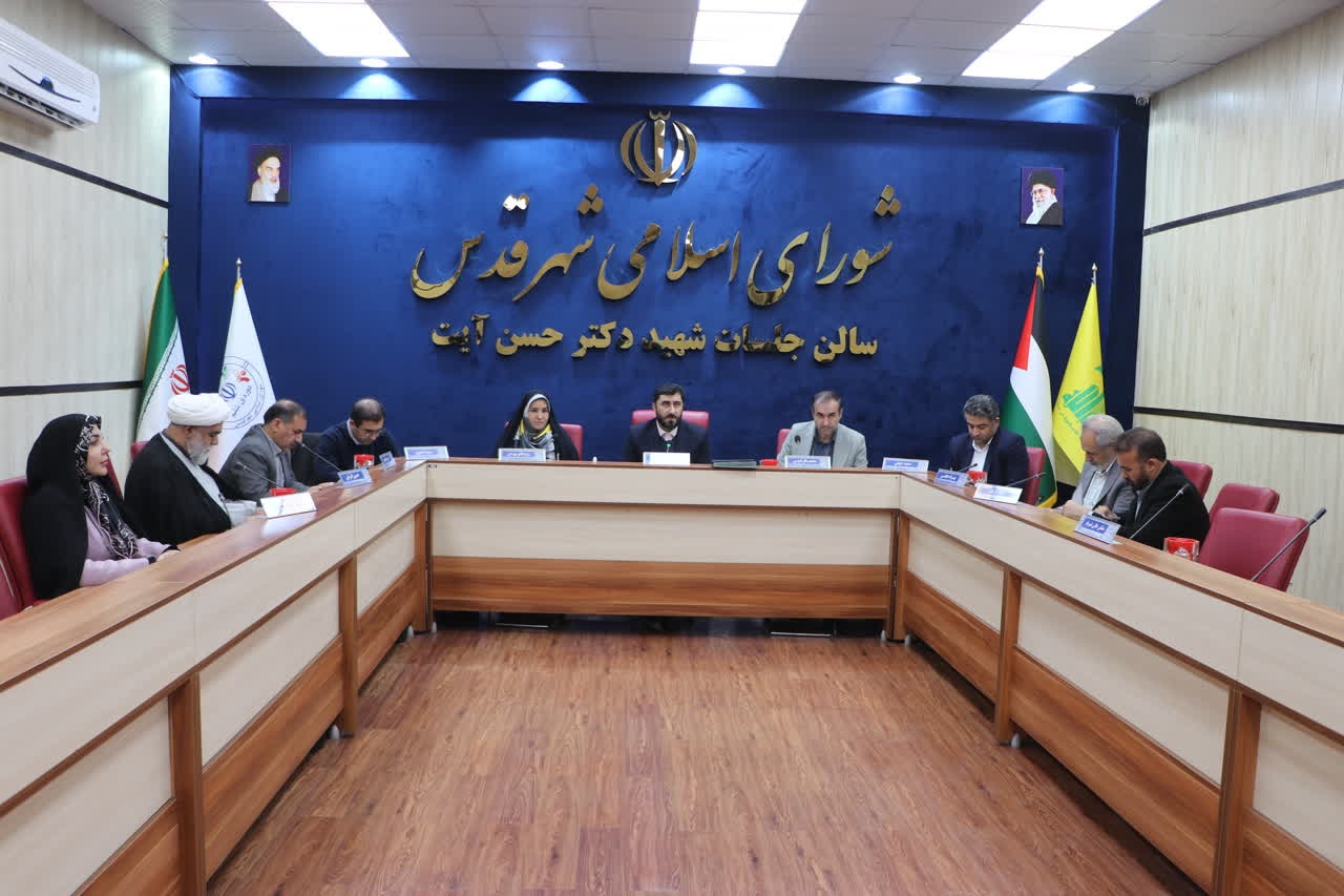 روند تخریب ساختمان ناایمن مجتمع تجاری قدس تسریع شد