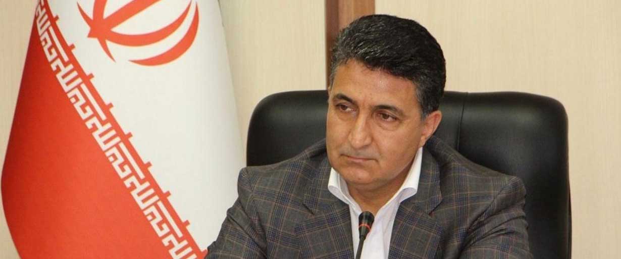 ساماندهی فعالیت دستفروشان و کسبه جهت رفع سد معبر در باغستان