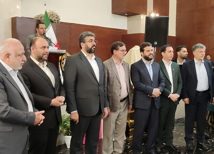 معلمان معماران اصلی شخصیت جوانان و نوجوانان هستند