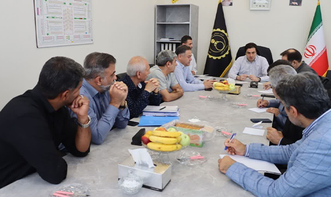 نشست بررسی مشکلات برق و خدمات شهرک صنعتی گلگون برگزار شد