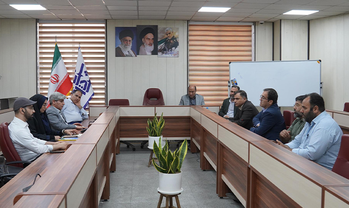 نصب پنل‌های خورشیدی در شهریار وارد فاز بررسی شد