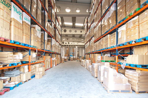 کشف کالاهای قاچاق و احتکار در شهرستان شهریار به ارزش ۵۳ میلیارد تومان