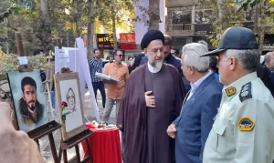 بیش از ۸۰۰ هنرمند در نخستین گالری خیابانی شهریار آثار خود را به نمایش گذاشتند